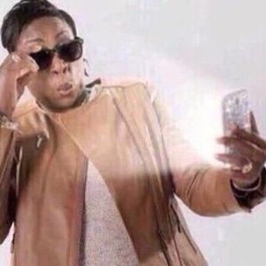 Meet your Posher, Arielle